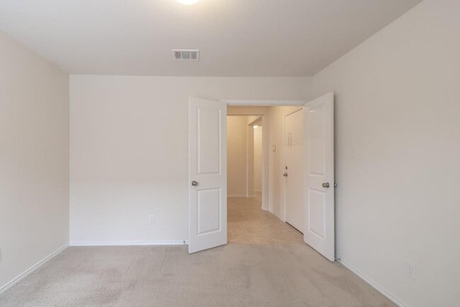 Building Photo - 809 Tabernash