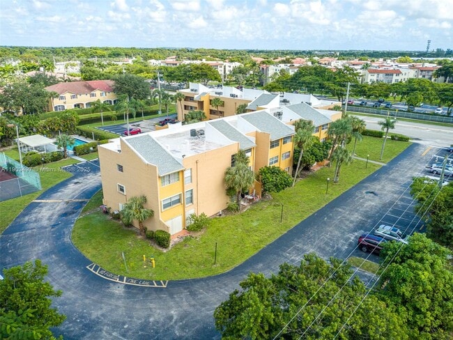 Building Photo - 1891 SW 81st Ave