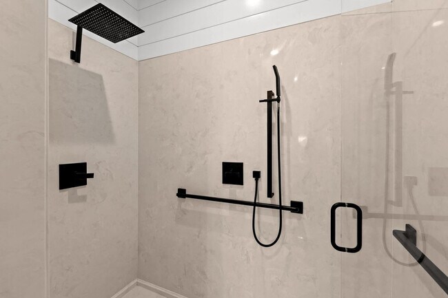 Building Photo - 95 Cobia St