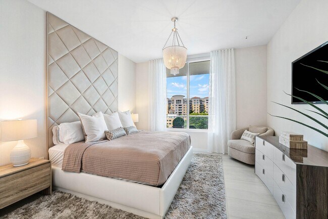 Building Photo - 200 SE Mizner Blvd