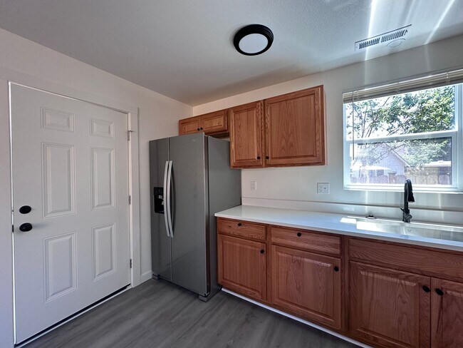 Building Photo - Brand New Construction 2 Bed 1 Bath Duplex!