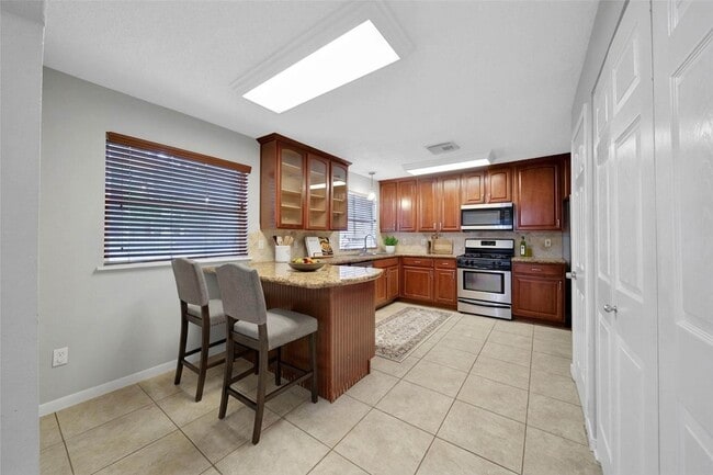 Building Photo - 9 W Lance Leaf Rd