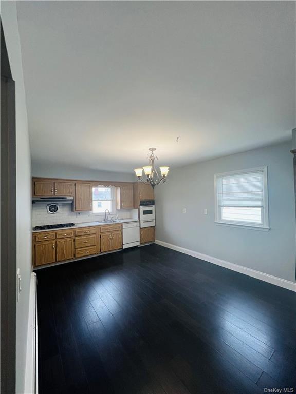 Building Photo - 128 Bradford St