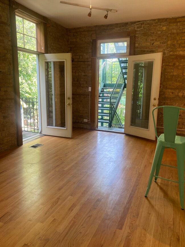 Building Photo - 2316 N Lister Ave