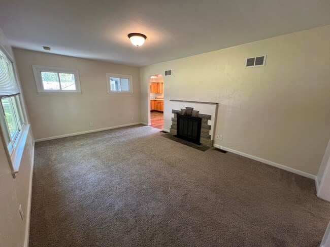 Building Photo - 3591 Harry Truman Dr