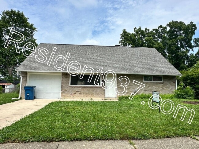 Primary Photo - Newly Updated 4 Bed 2 bath home