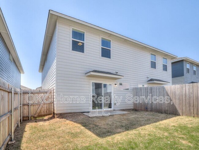 Building Photo - 8925 NW 109th Terrace