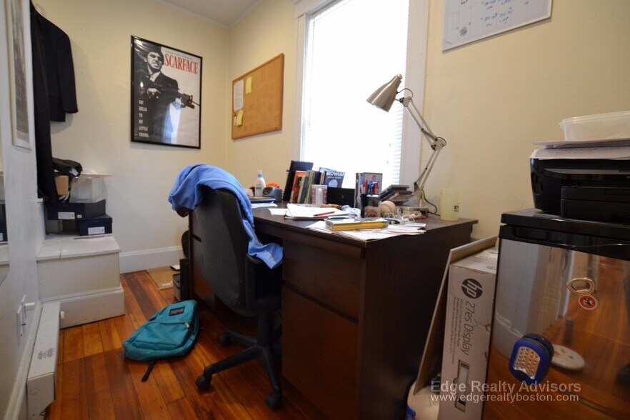 Building Photo - 8 Sawyer Ter