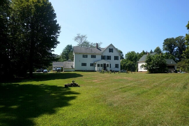 Building Photo - 67 Mill St