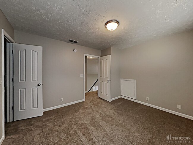 Building Photo - 1218 Melvin Dr