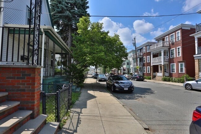 Building Photo - 74 Barnes Ave