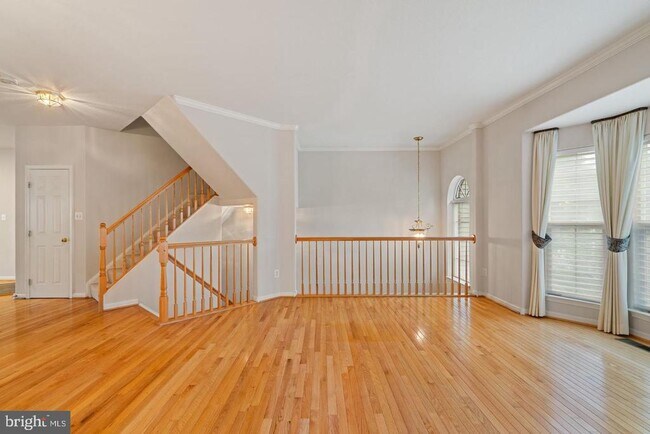 Building Photo - 13280 Maple Creek Ln