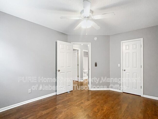 Building Photo - 2751 Meadowlark Ln