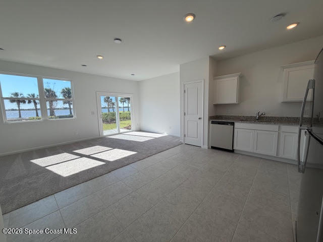 Building Photo - 1179 Bluewater Ln