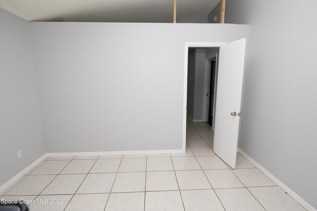 Building Photo - 1009 Fairplay Ave NW