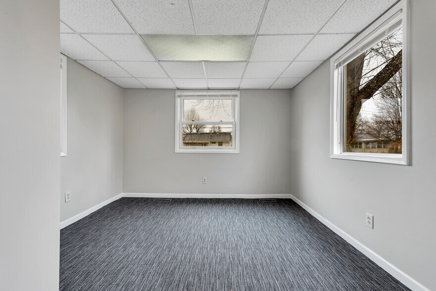 Building Photo - 247 Midlothian Rd