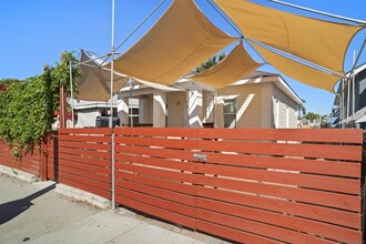 Building Photo - Charming 2 bedroom, 2 bathroom home in the heart of Logan Heights