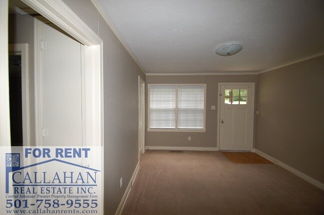 Building Photo - Park Hill 2 Bedroom Unit