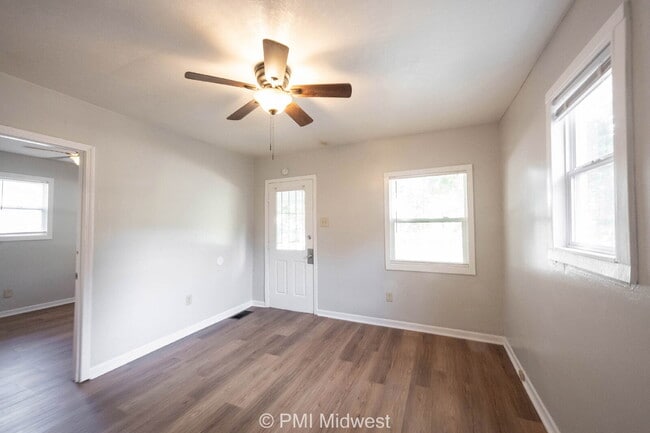 Building Photo - 3026 S Rybolt Ave