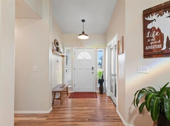 Building Photo - The perfect 4 bed 2 bath home in Meridian ...