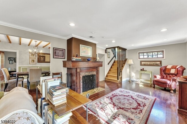 Building Photo - 19 Forest Dr