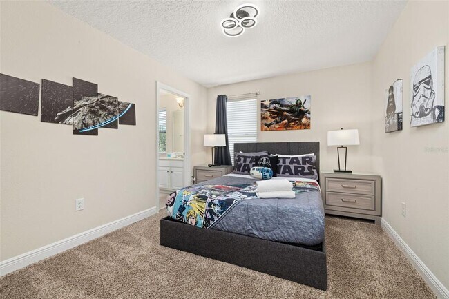 Building Photo - 5373 Oakbourne Ave