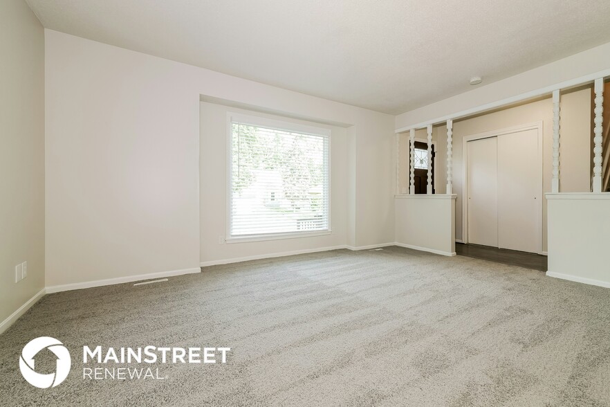 Building Photo - 1116 N Walker Ln