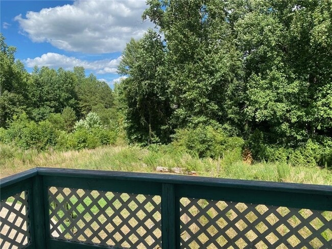 Building Photo - 1256 Chambers Rd