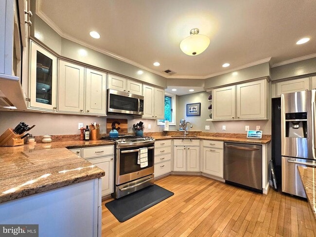 Building Photo - 3410 15th St N