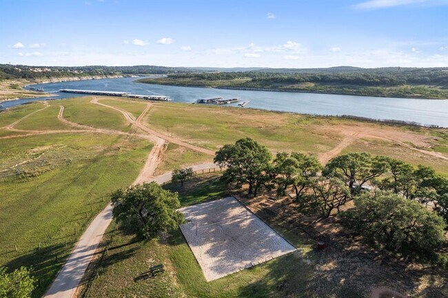 Building Photo - 20704 Leaning Oak Dr