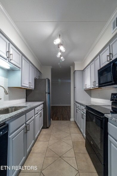 Building Photo - 454 Berlin Dr