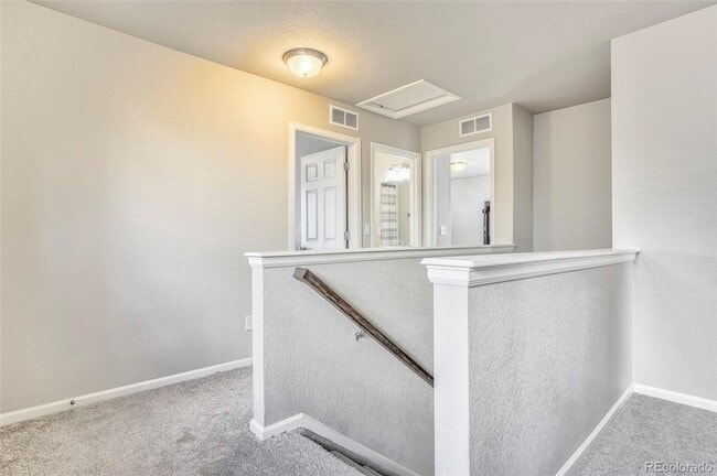 Building Photo - A Gorgeous 3 Bed 3 Bath Home in Desirable ...
