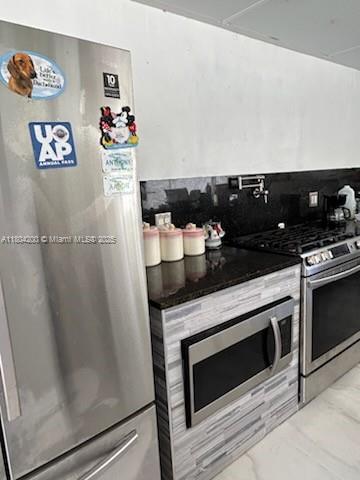 Building Photo - 11232 SW 159th Pl