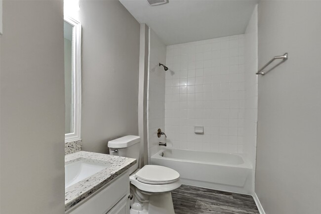 Building Photo - 7010 Durango Dr