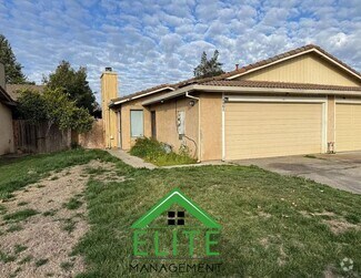 Building Photo - **Charming 3-Bedroom Condo in Fox Creek – ...