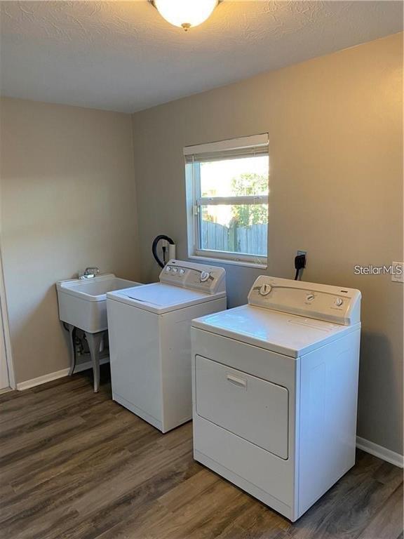 Building Photo - 2545 Clipper Ship Way