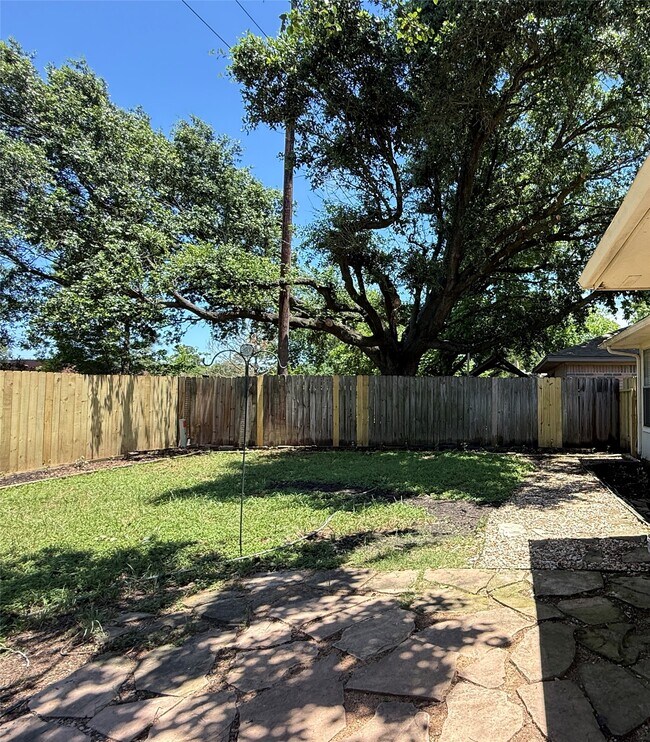 Building Photo - 14419 Golden Cypress Ln