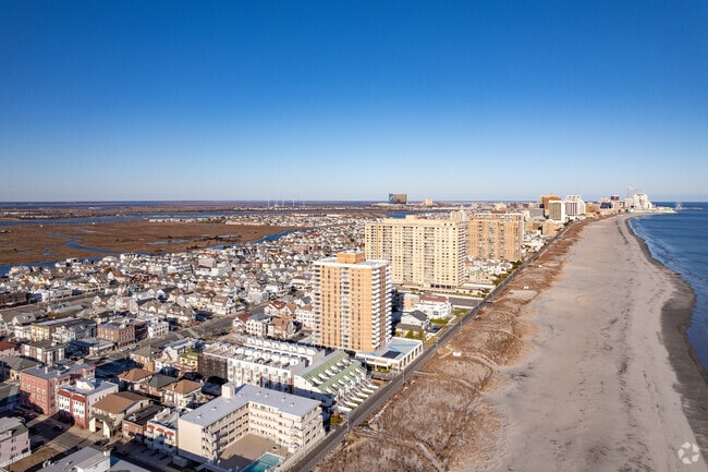 Aerial Photo - Regency Towers