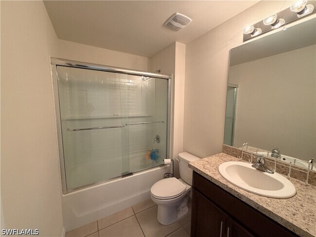 Building Photo - 513 Ella Jean Pl