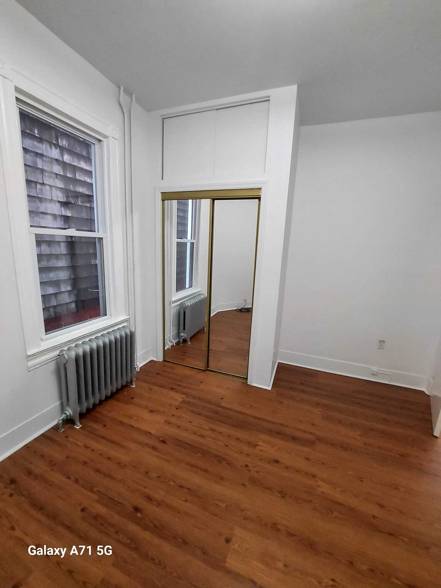 Building Photo - 253 Bowers St