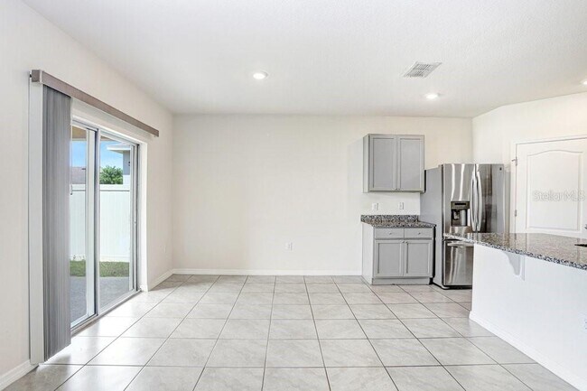 Building Photo - 1125 Torrente Ln