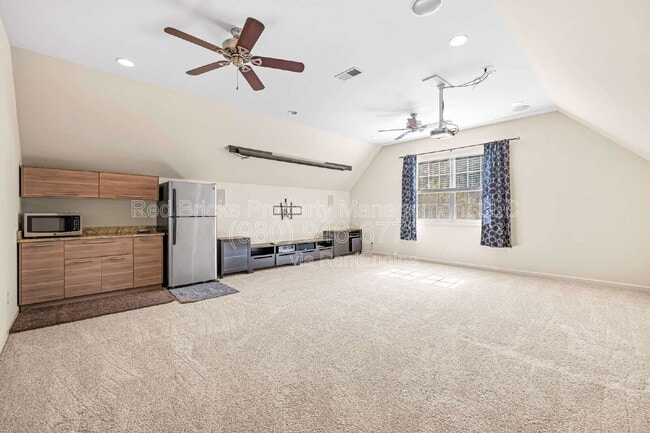 Building Photo - 2808 Twinberry Lane