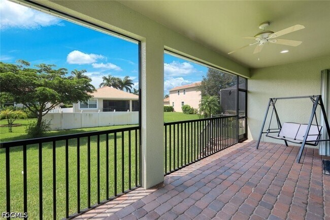 Building Photo - 8649 Banyan Bay Blvd
