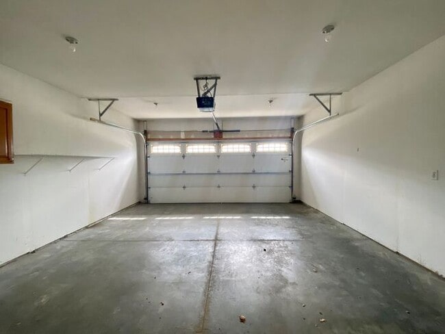 Building Photo - $1,900 | 3 Bedroom, 2.5 Bathroom | Pet Friendly* | Available for August 1st, 2026 Move In!