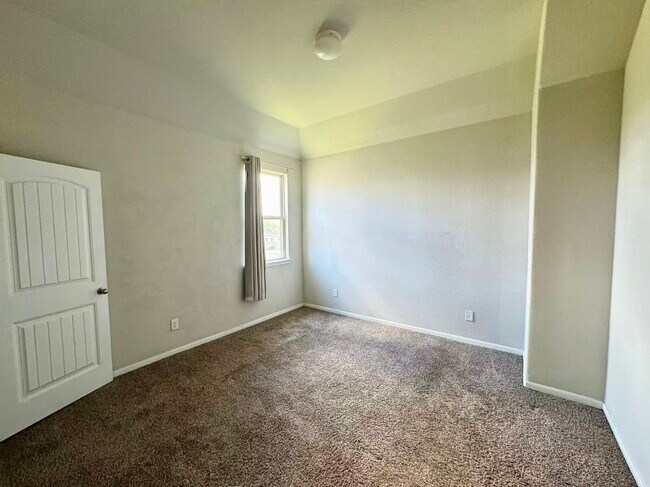 Building Photo - 28943 Grand Teton Ct