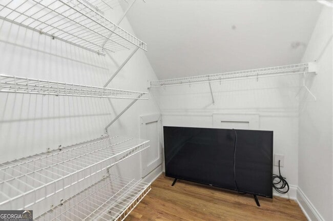 Building Photo - 850 Ormewood Ave SE