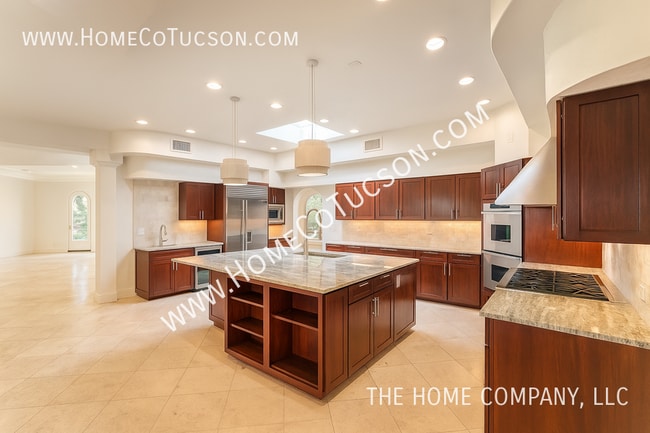 Building Photo - 5788 E Paseo Cimarron