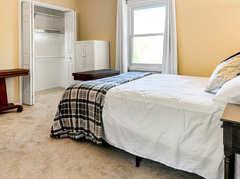Building Photo - 6636 Isle of Skye Dr