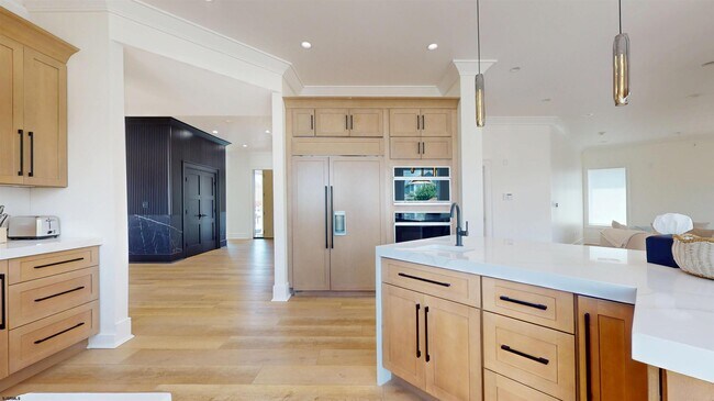 Building Photo - 31 Seaside Ct