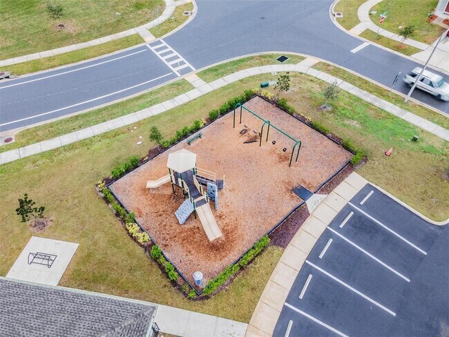 Building Photo - 35412 Eastbrook Ave